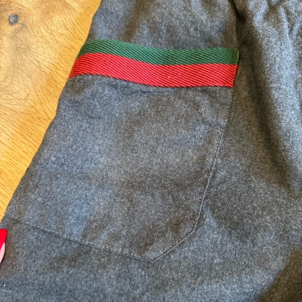 Gucci Gray wool boys shorts - Picture 2 of 7